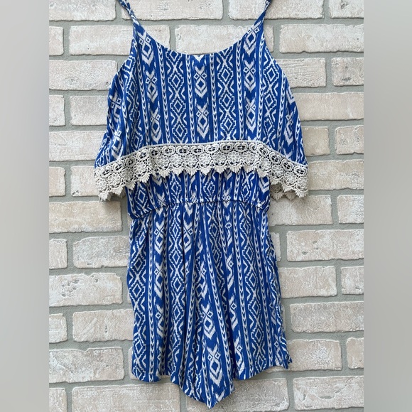 Romper & Bodysuit Bundle - Picture 6 of 10